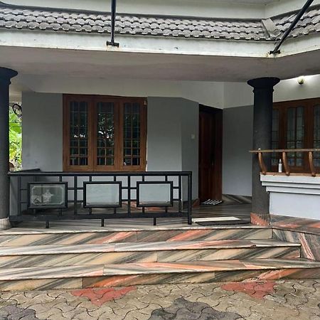 H Villa Nilambur Exterior photo